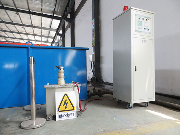 耐電壓試驗(yàn)儀